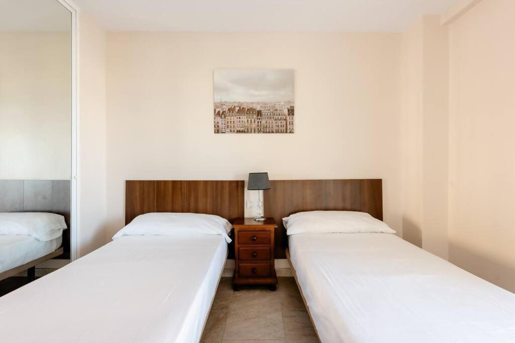 Amplio Con Vistas Al Mar Y Piscina En Benalmadena Lejlighed Eksteriør billede